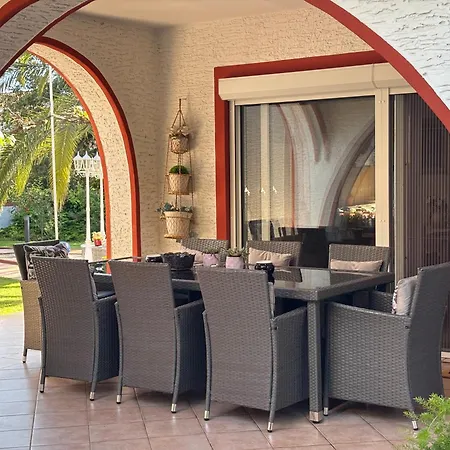 Anna With Pool By Vila Poreč