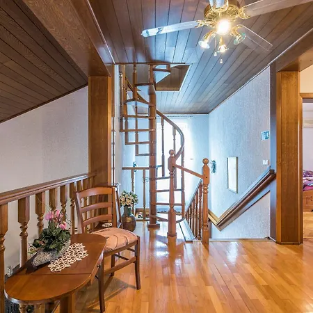 Anna With Pool By * Poreč