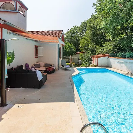 Vila Anna With Pool By *